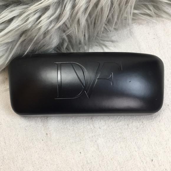 Diane Von Furstenberg Clamshell Glasses Case - Picture 1 of 8
